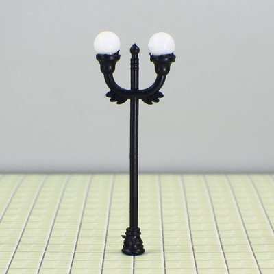 China Custom N Scale Train Layout Lighting Street Model Lamppost 7cm  supplier