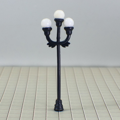 China N Scale Train Layout Lighting Street Model Lamppost 7cm  supplier
