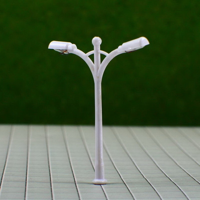 China RB200-  6V Two-headed Street Plastic Scale Model Lamppost for Train Layout 4.5cm supplier