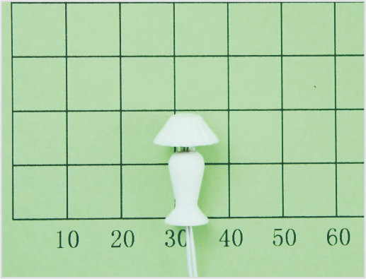 China T20 HO Luminous Street 3D Model Lamppost 1.5cm for Train Layout supplier
