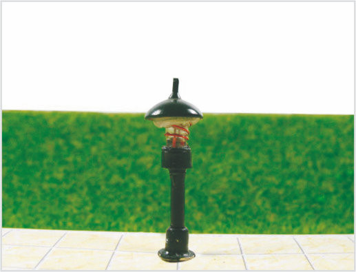 China T37 6V Billboard Street Plastic Miniature Scale Model Lamppost for Train Layout 3.5cm supplier