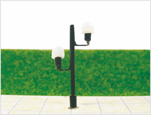 China T42 O Gauge Scale Train Layout Design Light Street Miniature Model Lamp Posts 5cm supplier