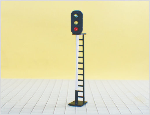 China T149 HO 6V Luminous Street 3D Model Lamppost 6.5cm for Train Layout 7.5cm supplier