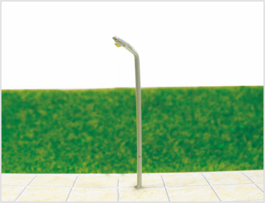 China T92 6V Billboard Street Plastic Miniature Scale Model Lamppost for Train Layout 4.5cm supplier