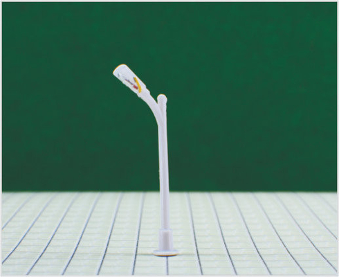 China RA200 Custom 6V Billboard Street Plastic Scale Model Lamppost for HO Railway Layouts 5cm supplier