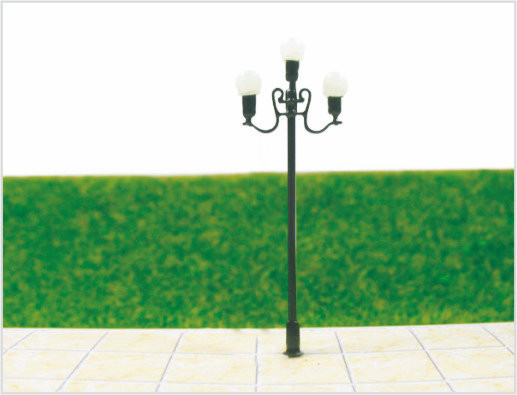 China T73 Custom 6V Luminous Street Scale Model Lamppost 7cm for HO Train Layout supplier