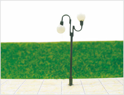 China T71 Custom 6V Luminous Street Scale Model Lamppost 6.5cm for HO Train Layout supplier