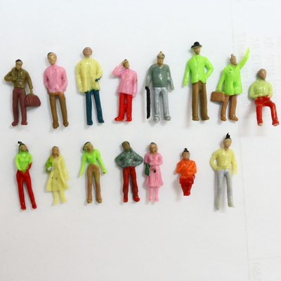 China 1:75 Architectural Scale Model People 3D Painted Figures 2.5cm supplier