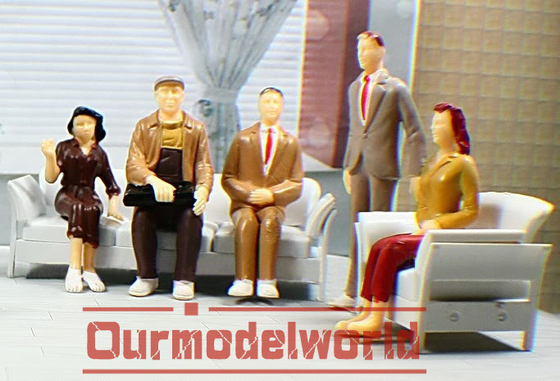 7.0cm Miniature Interior Peoples Female Model Figures OEM ODM Custom Packing supplier