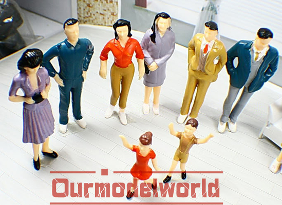 7.0cm Miniature Interior Peoples Female Model Figures OEM ODM Custom Packing supplier