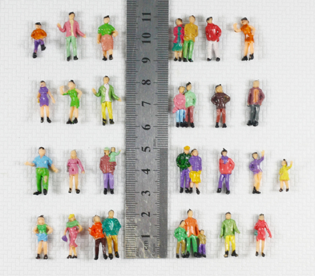 Female / Male Architectural Scale Model People , Painted People Figure For Layout 1:87 2.0cm supplier