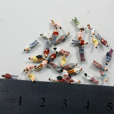 scale 1:300 0.6cm Architectural Scale Model People , Plastic Painted Figures For Railway Layout supplier
