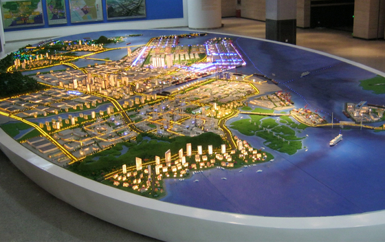 Customized Scale Architectural Model Supplies Acrylic For City Layout supplier