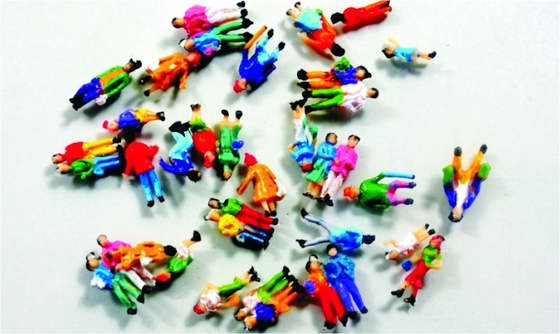 Colorful Architectural Scale Model People Painted Figures 1.3cm supplier