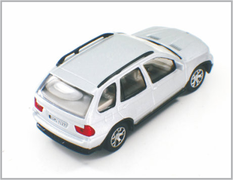 1:43 Diecast Mini Custom Scale Model Cars Alloy BMW X5 C4302 for HO Train Layout supplier